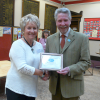 Doreen Jaap Chairperson of DDMFA presents James Brown a certificate in recognition of his festival voluntary work<br/><a href="gallery/2016-music/717/add/#comments">Add comment</a>
